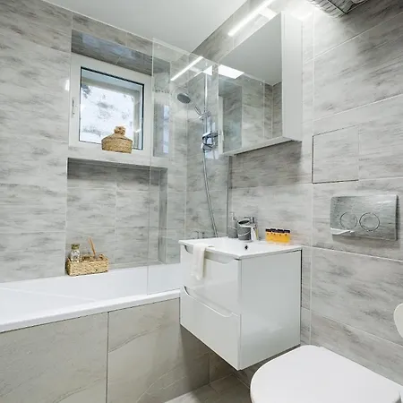 Emilii Plater 55 Center 3 Bedrooms Living Balcony *