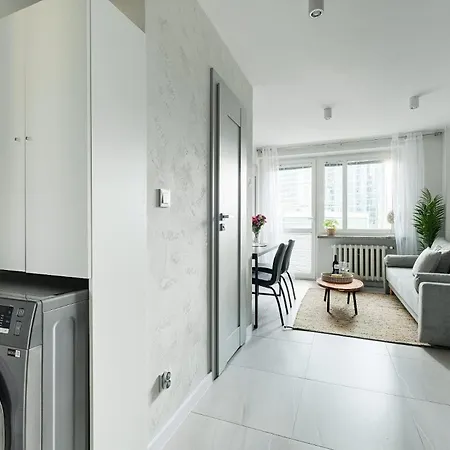 Emilii Plater 55 Center 3 Bedrooms Living Balcony * Warsaw