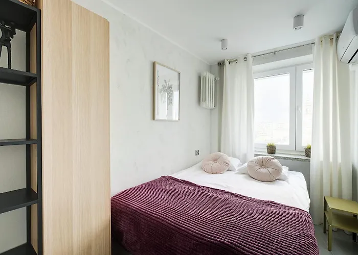 Emilii Plater 55 Center 3 Bedrooms Living Balcony * Warsaw