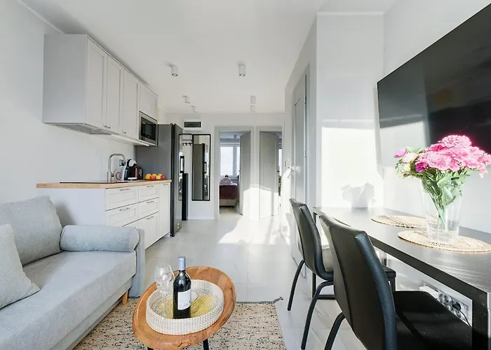 Emilii Plater 55 Center 3 Bedrooms Living Balcony Apartment *