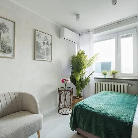 Emilii Plater 55 Center 3 Bedrooms Living Balcony Lägenhet *